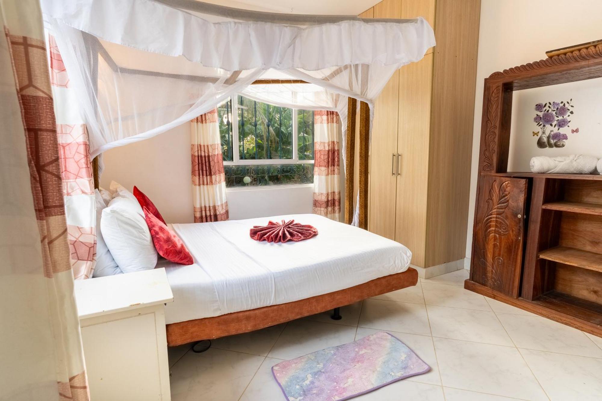 Queens Chateau Boutique Villa 디아니 해변 외부 사진