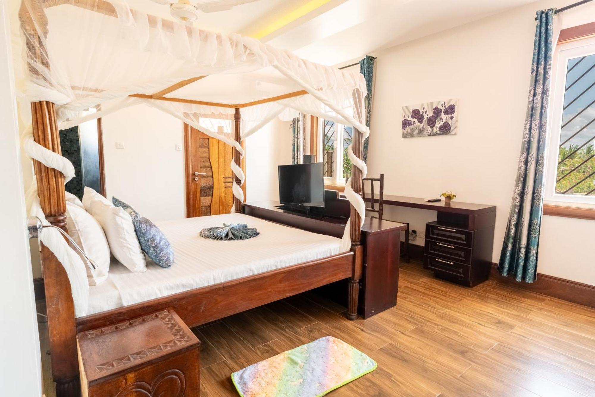 Queens Chateau Boutique Villa 디아니 해변 외부 사진