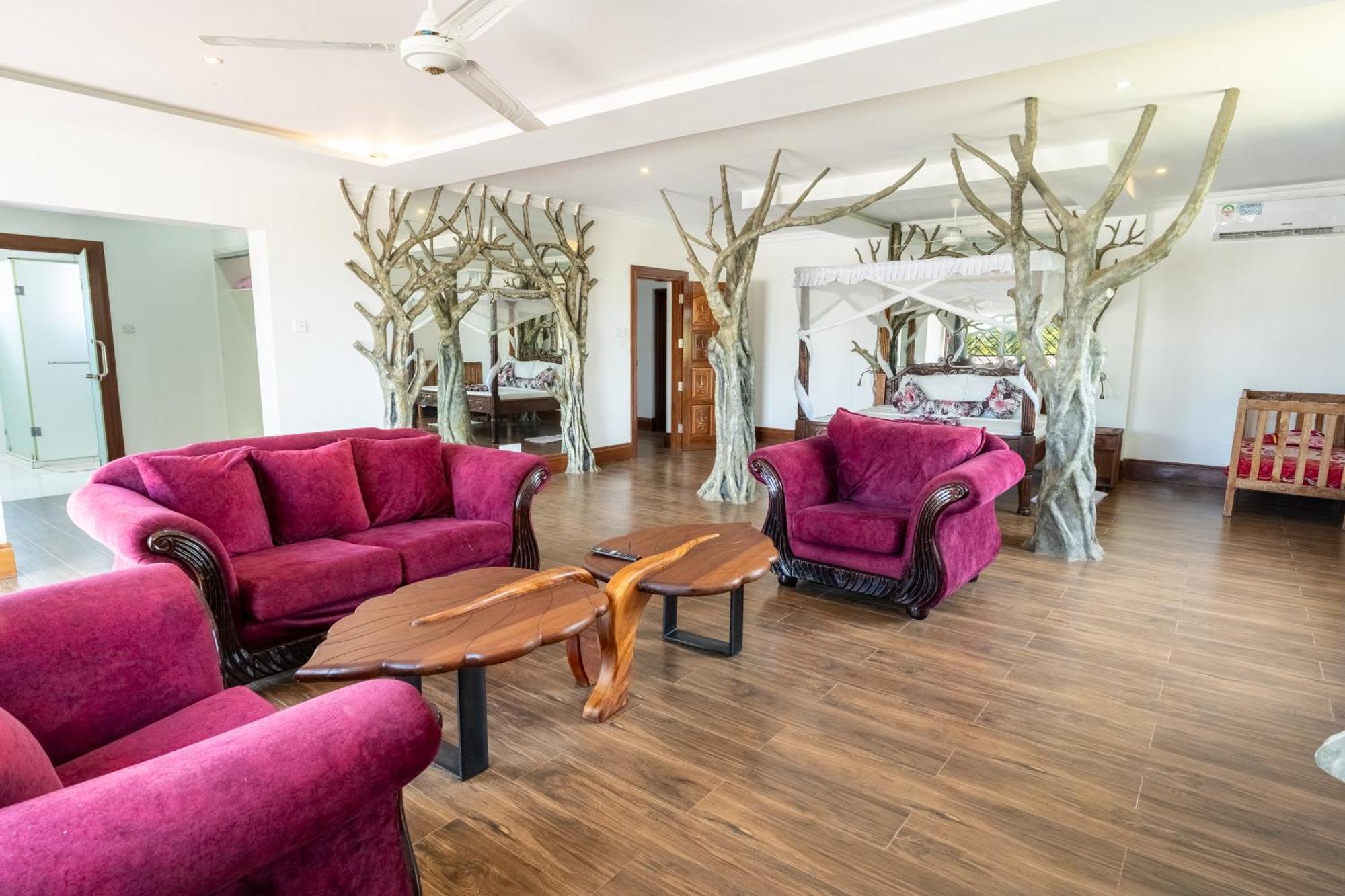Queens Chateau Boutique Villa 디아니 해변 외부 사진