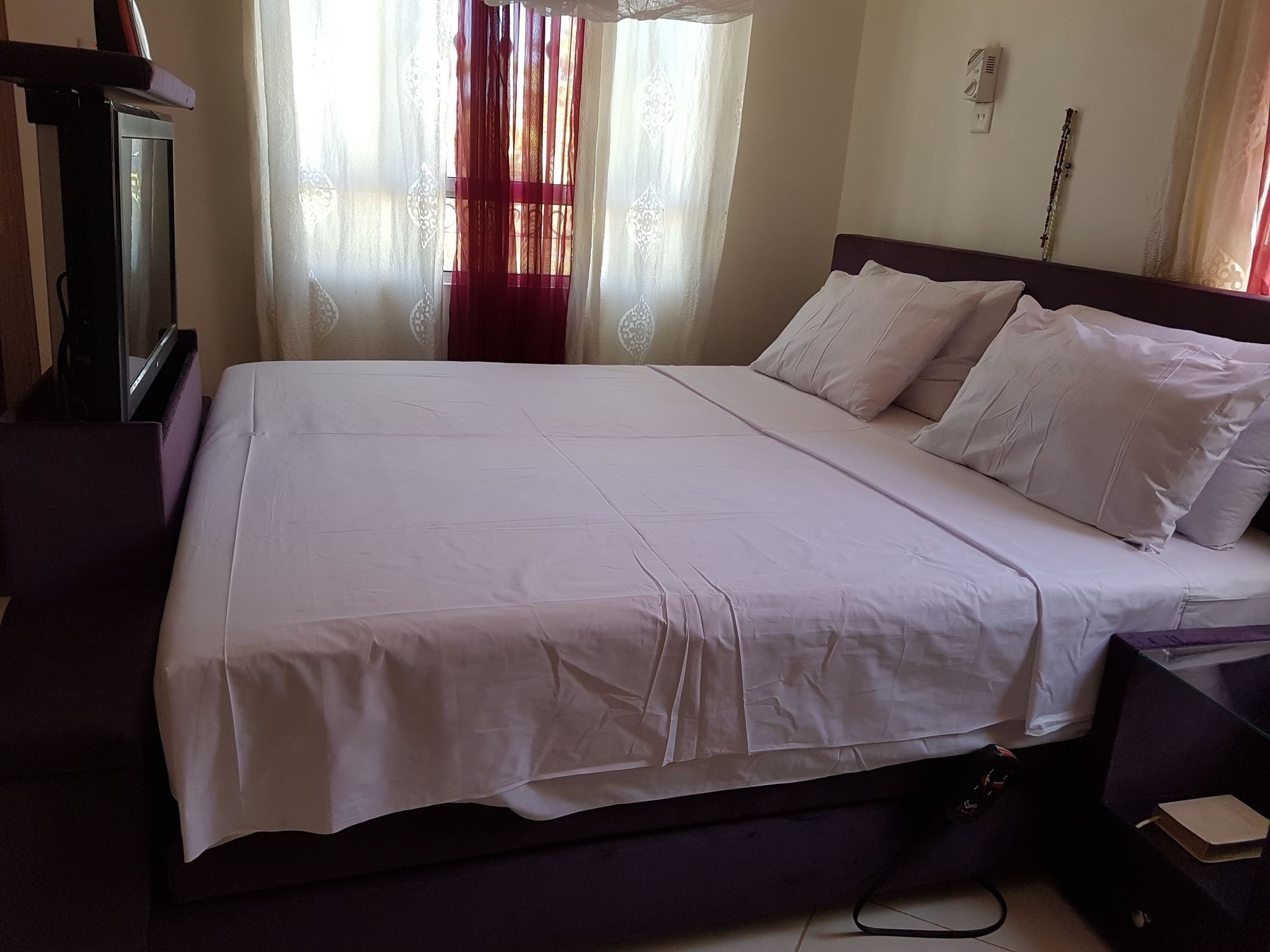 Queens Chateau Boutique Villa 디아니 해변 외부 사진