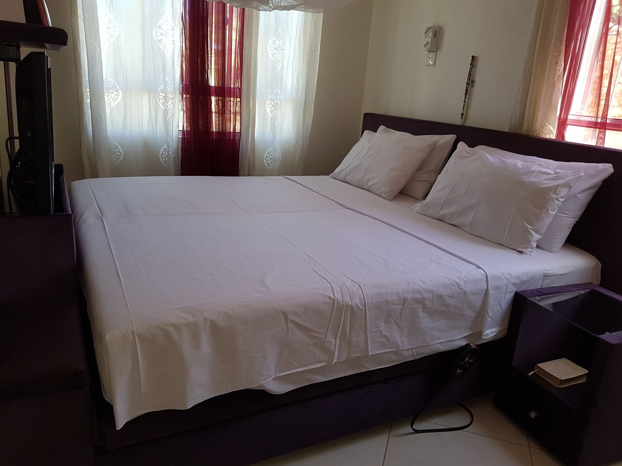 Queens Chateau Boutique Villa 디아니 해변 외부 사진